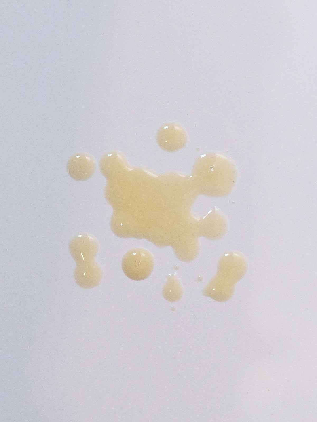 Revitalizing All-in-One Essence Light